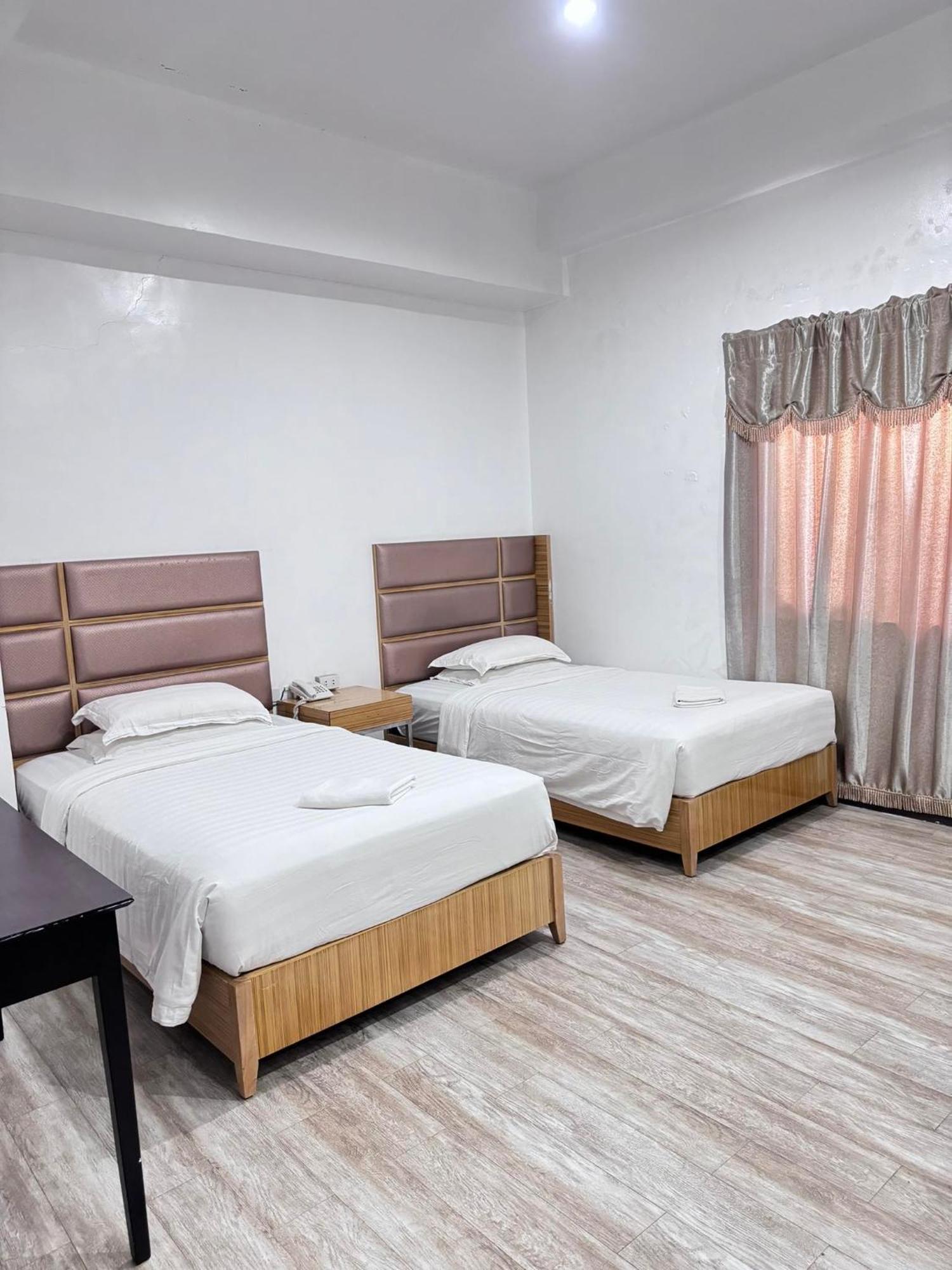 פורטו פרינססה Jeamco Royal Hotel-Palawan מראה חיצוני תמונה