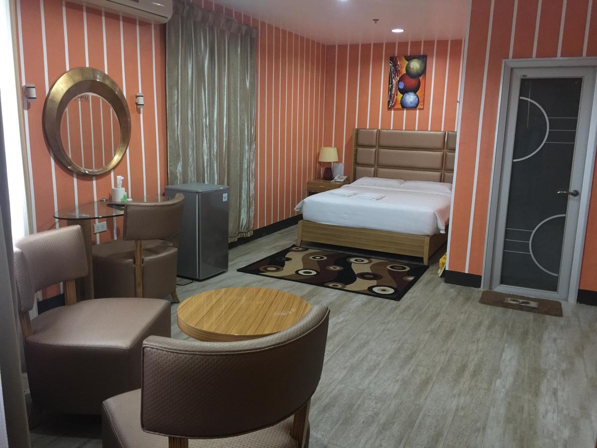 פורטו פרינססה Jeamco Royal Hotel-Palawan מראה חיצוני תמונה